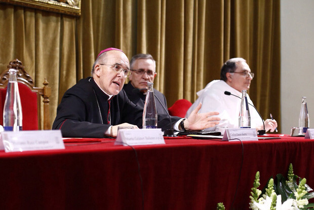 conferencia press2