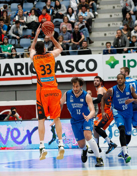 lavrinovic