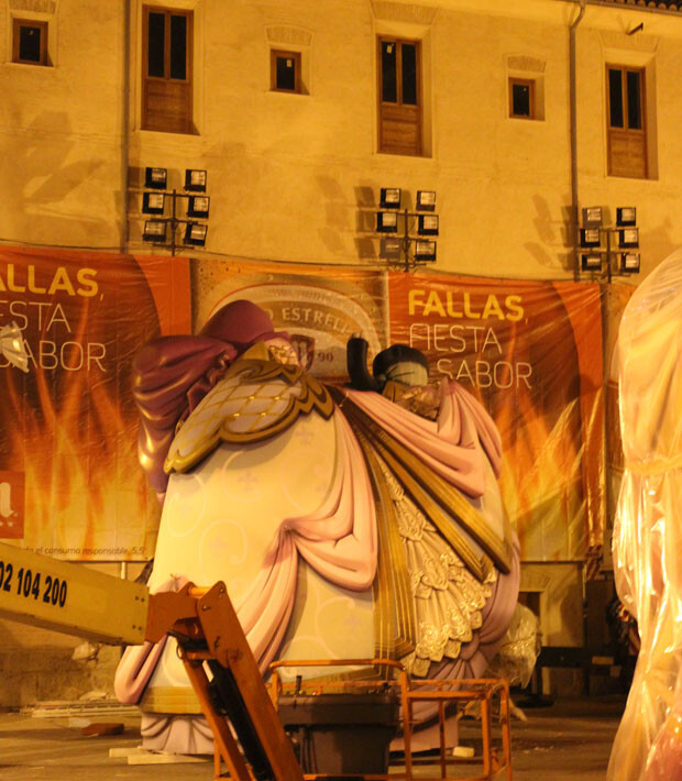 Falla plaza del Pilar, 8 de marzo 2014
