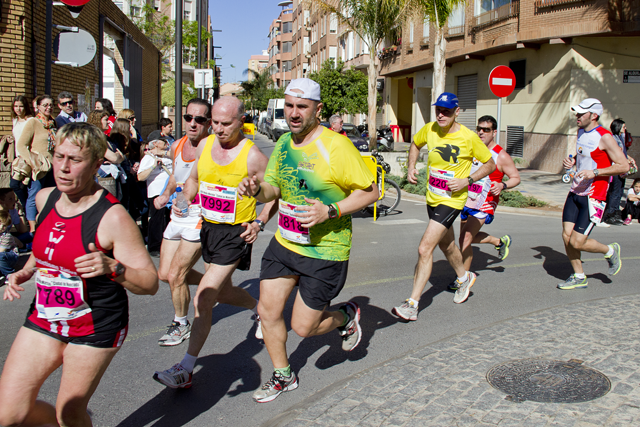 media-maraton-moncada-carrera