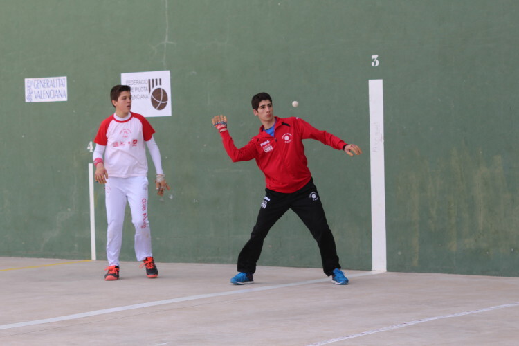 Foto. Jordi, de Alcantera-Carcer, campeón cadete.