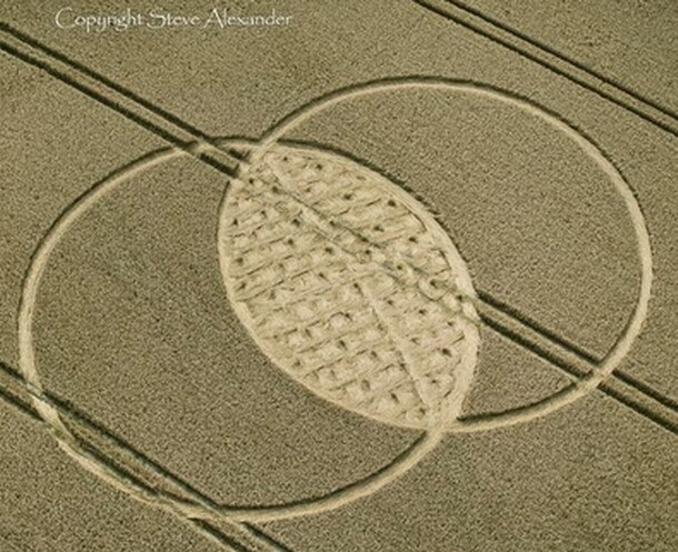 Crop Circle (2)