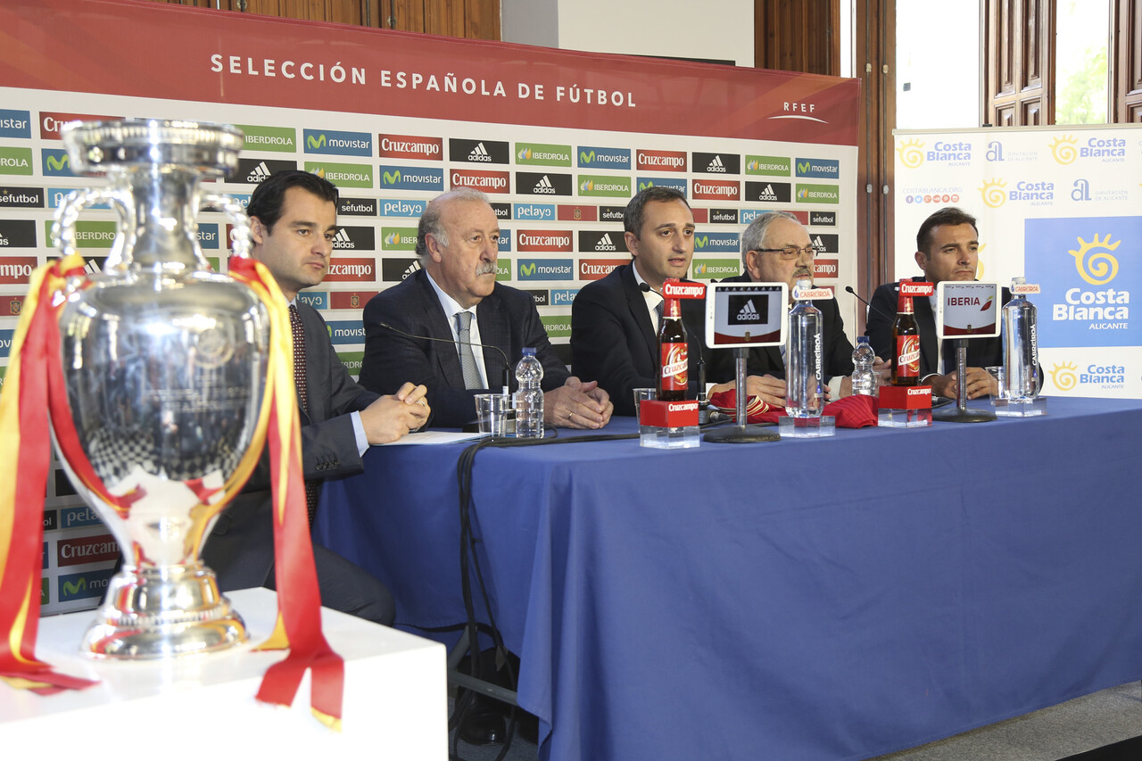 101915 presentacion partido españa inglaterra 3