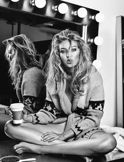 El topless de Gigi Hadid para Vogue (8)
