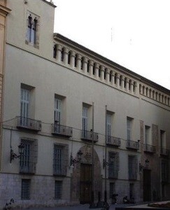 Fachada del Palacio del Marqués de la Scala.