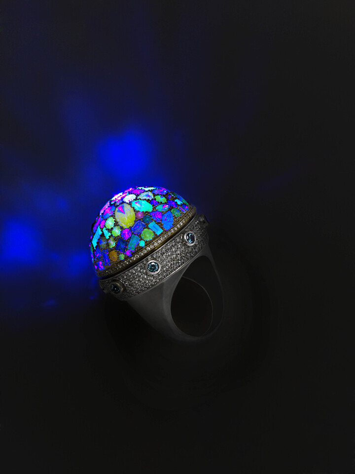 SECRET LIGHT FLUORESCENCIA