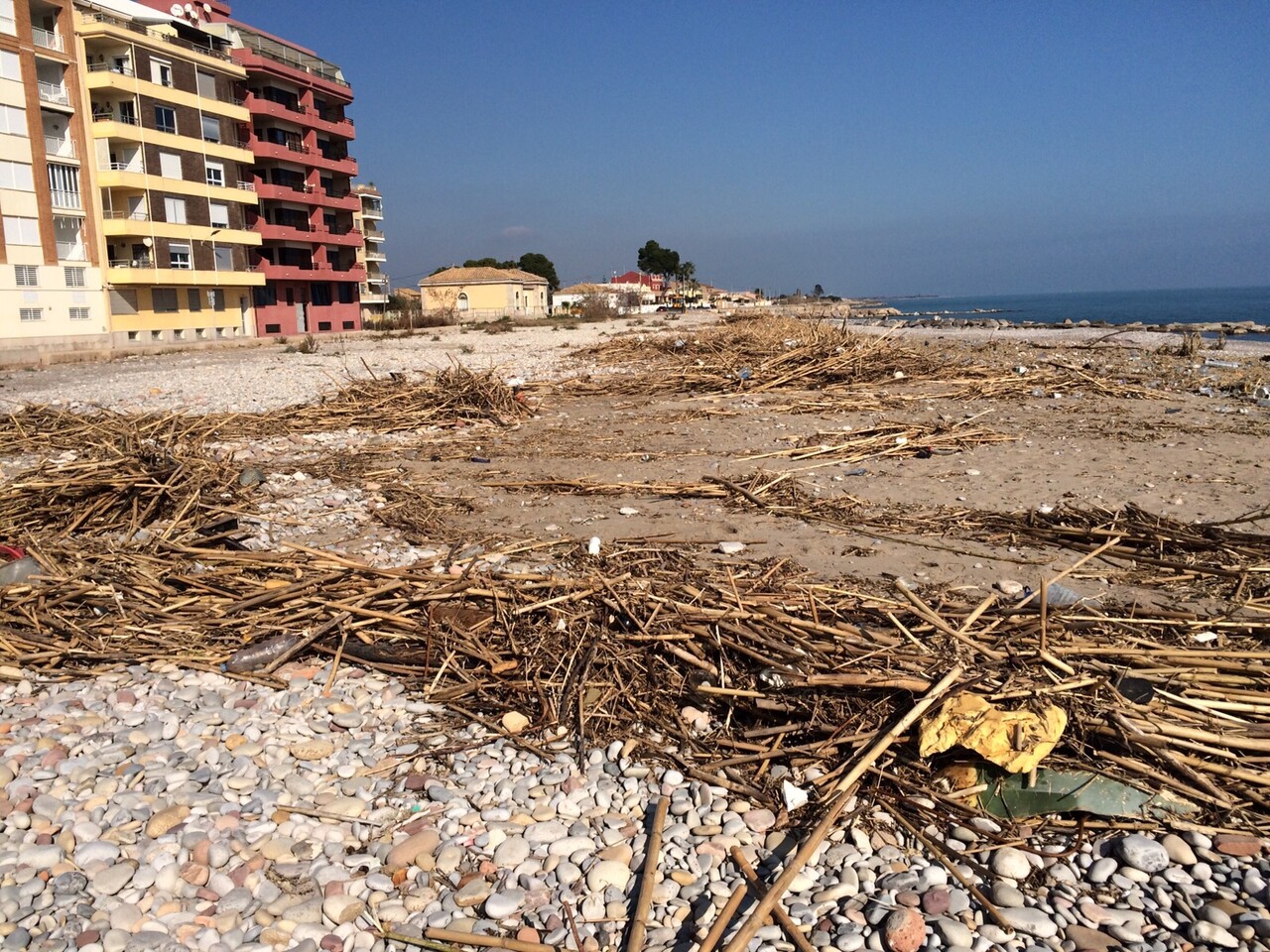Estado playa de Burriana a 10 días del temporal