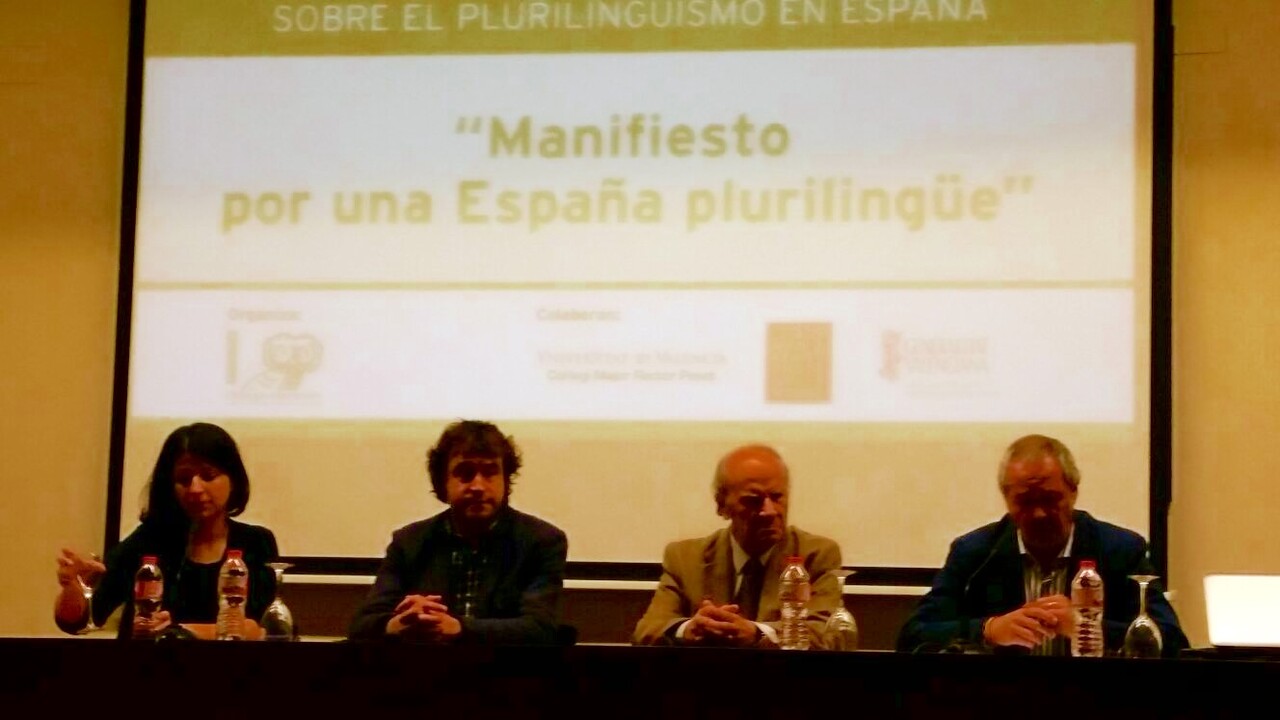 manifiesto_plurilinguer