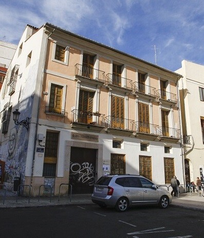 Sede del Centro Excursionistas de Valencia. (Foto-Manuel Molines).