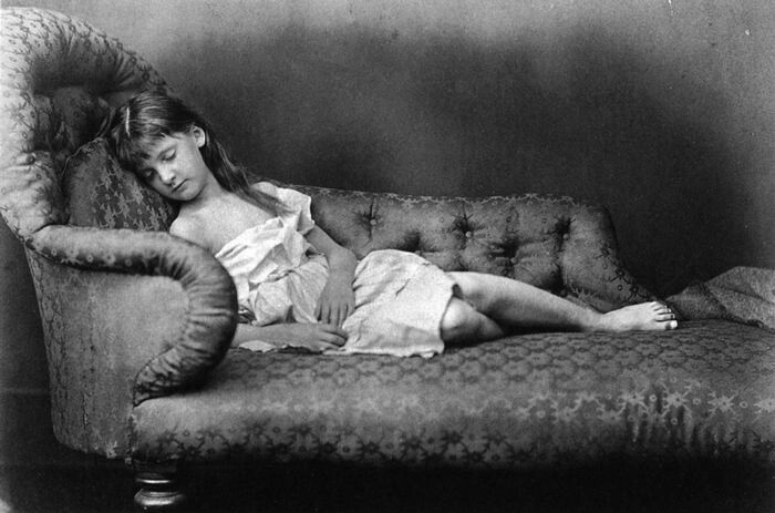 lewis-carroll-01
