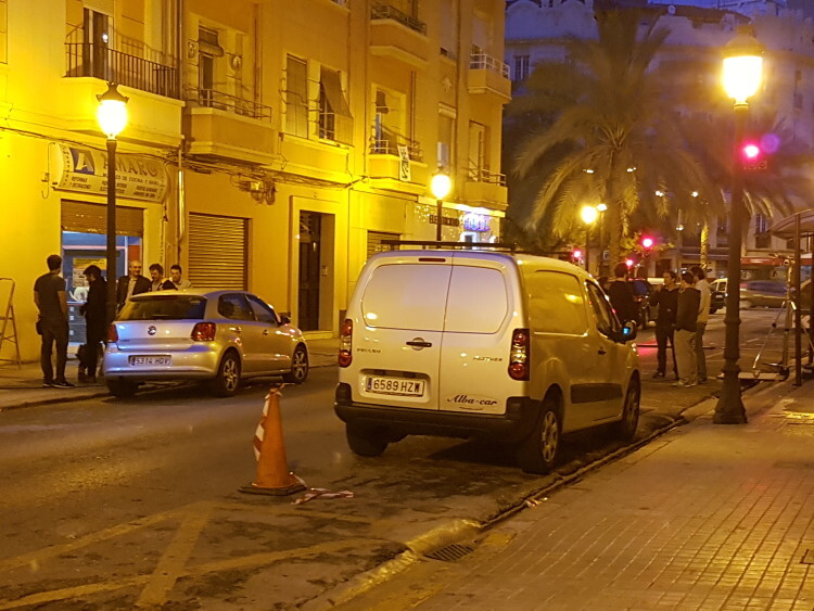 20160518_213336La ciudad de Valencia sigue con el rodaje de «Amar», de Esteban Crespo Netflix (1)
