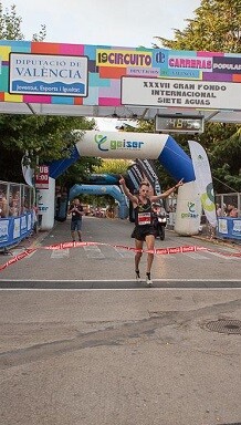 Gran fondo Siete Aguas. (Foto-Paco Galarza).