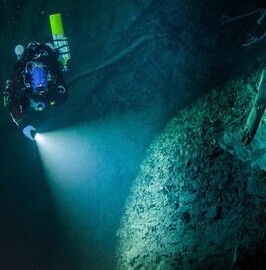 la-cueva-tiene-al-menos-400-metros-de-profundidad