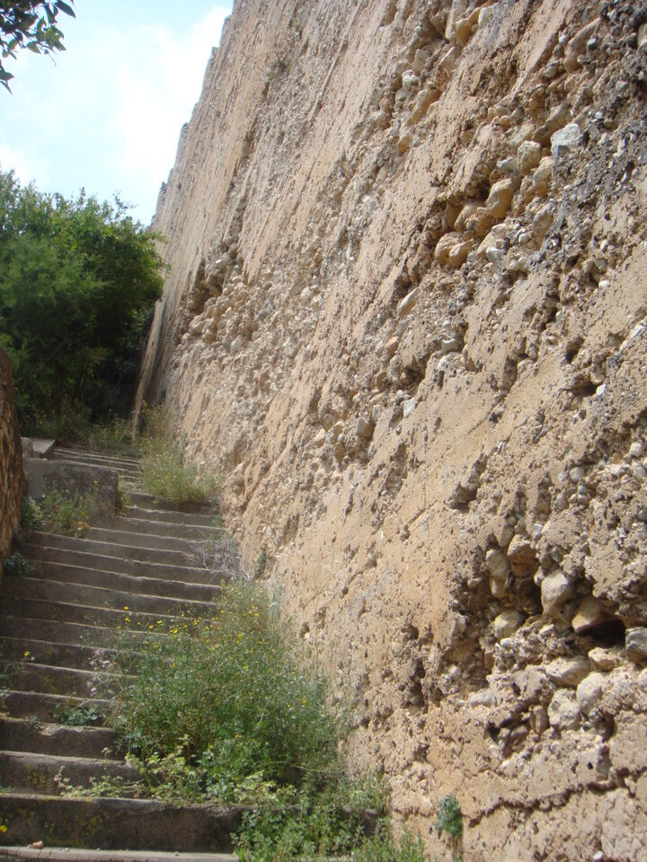 la-diputacion-licita-las-excavaciones-arqueologicas-en-el-castillo-de-corbera-previas-a-su-rehabilitacion2