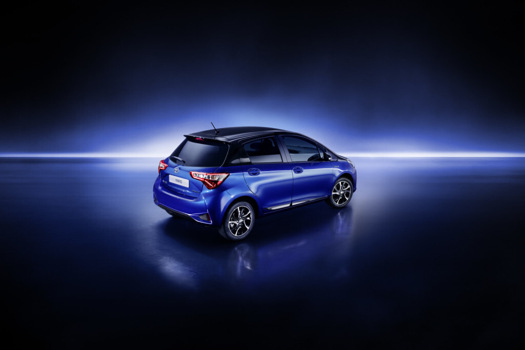 toyota_yaris_2017_3