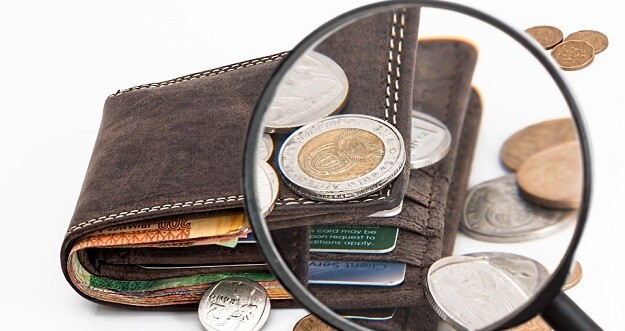La fortaleza de una moneda puede ser una ventaja a la hora de contratar un préstamo.