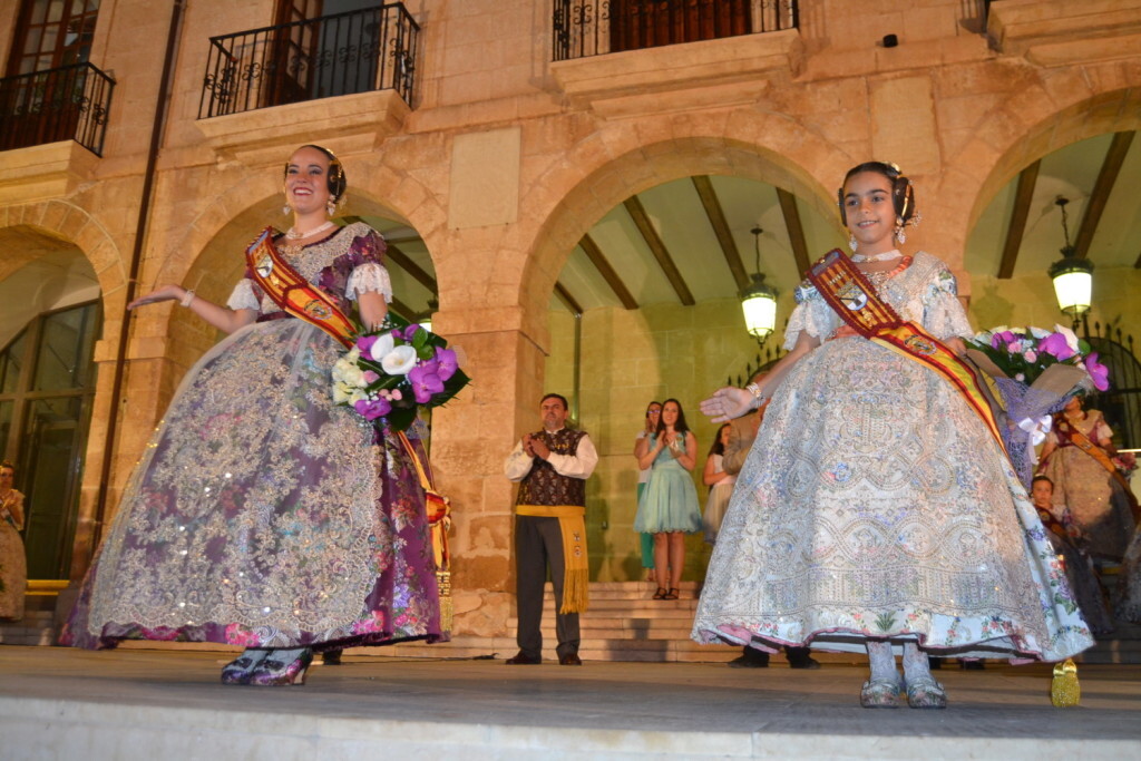 Melani i Carla son les Falleres Majors de Dénia 2018