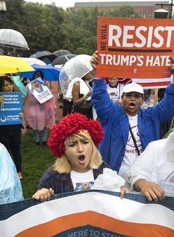 Protestas ante la desición de Trump.