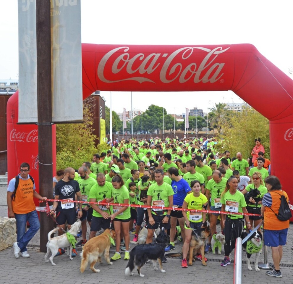 5 CAN-RRERA solidaria de BIOPARC - salida-min