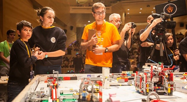 15.000 personas aprenderán a resolver problemas en equipo gracias a FIRST LEGO League.