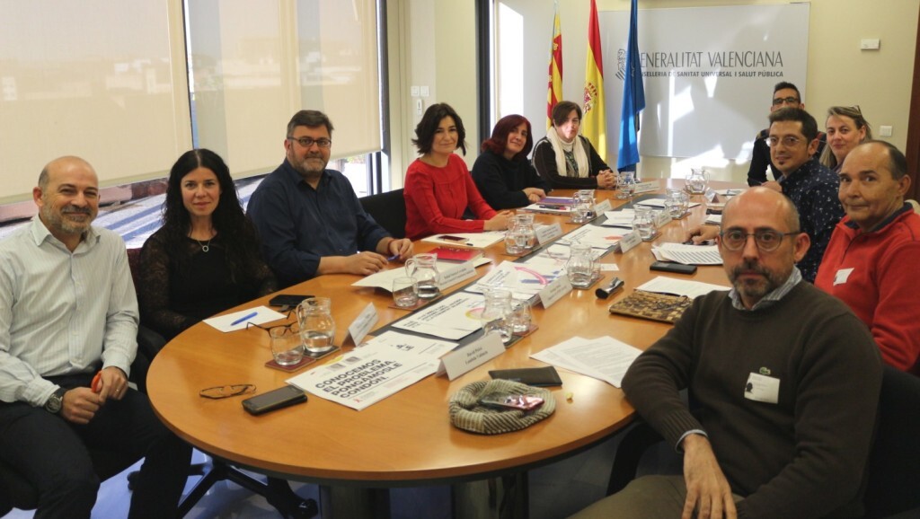 171130_Foto_Pacto_Autonomico_VIH (1)