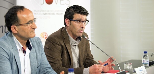 Jorge Rodríguez y el diputado Bartolomé Nofuentes.