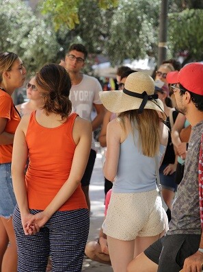 Turistas en Valencia.