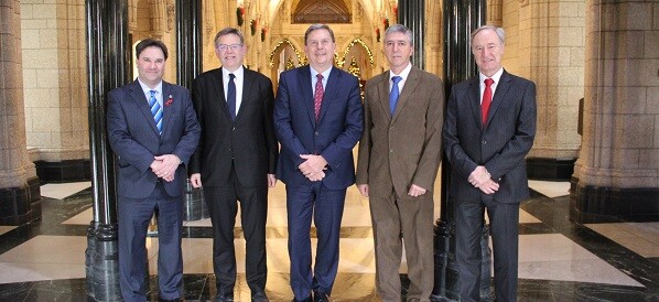 Foto de la reunión mantenida.