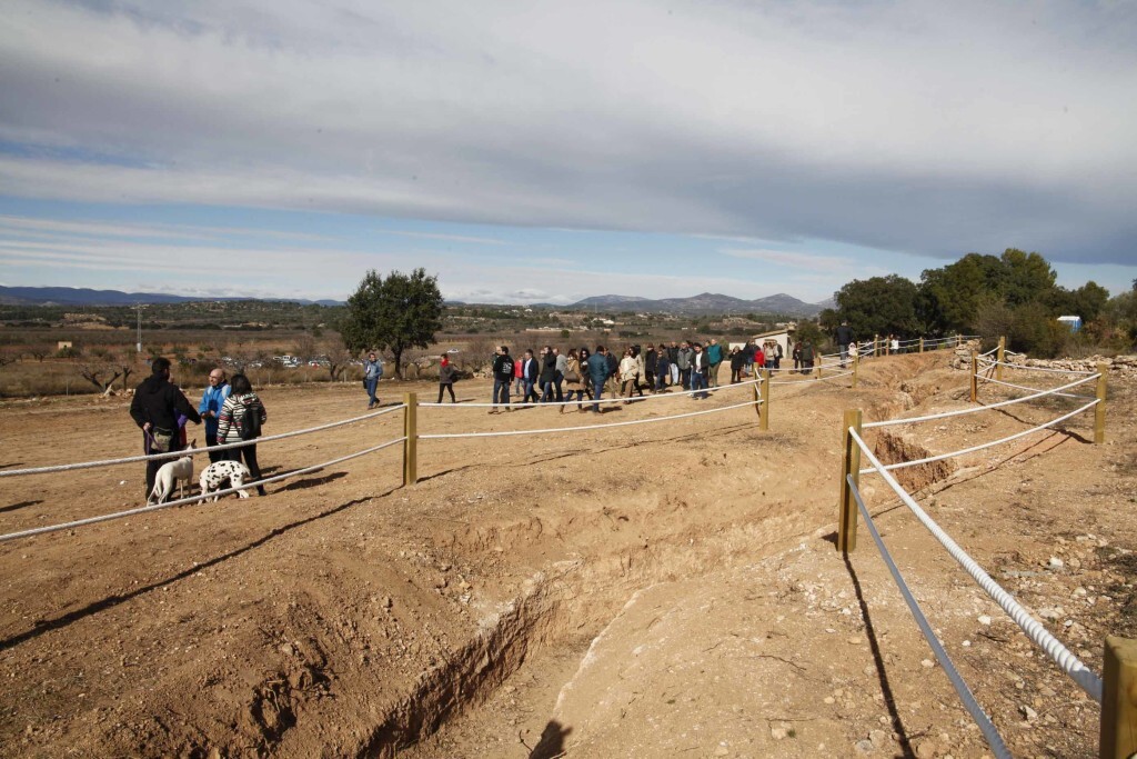 Vilafamés posa en valor l'antic camp d'aviació de la guerra civil i amplia la seua oferta turística (5)