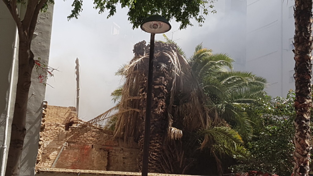 incendio avenida visitación de Valencia (12)