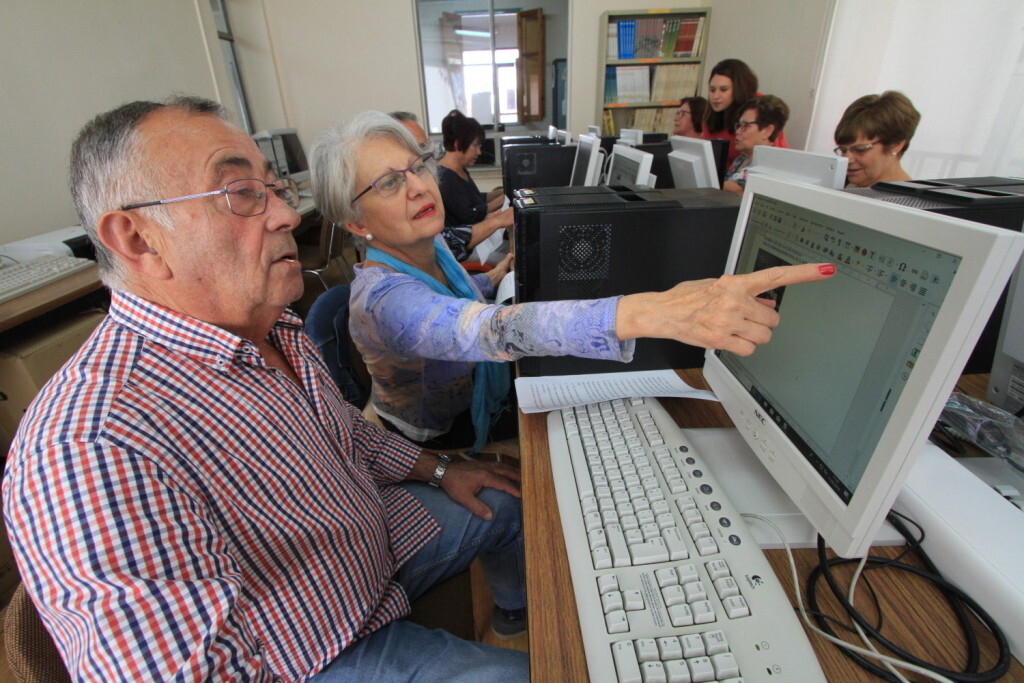 Vilafamés reforma la biblioteca (1)