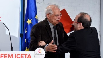 Borrel acepta exteriores