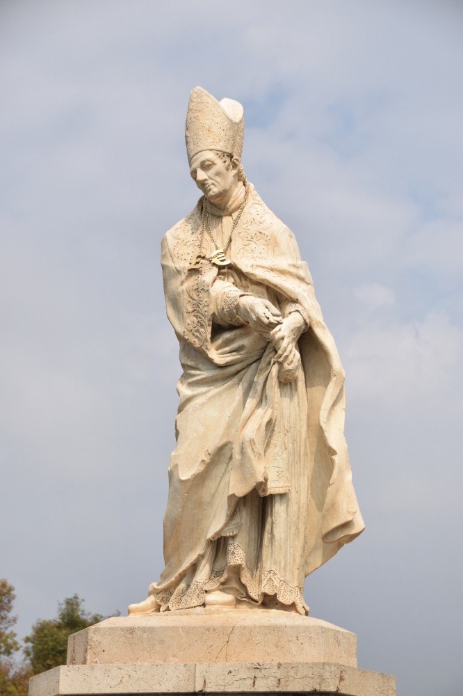 escultura de Sant Tomàs de València (2)