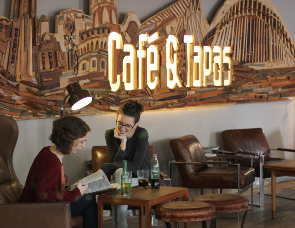 Café&tapas Local