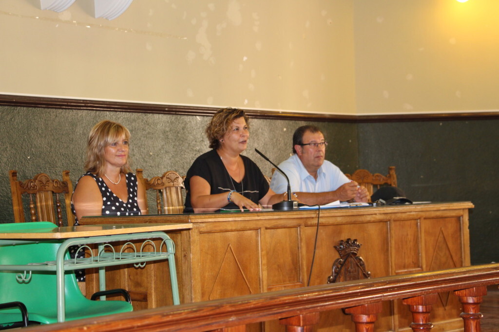 05-09-2018 L'Ajuntament de Castelló contracta a 76 aturats del règim agrari per a millorar sis camins rurals