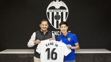 Kang Lee nuevo jugador de la primera plantilla Valencia CF