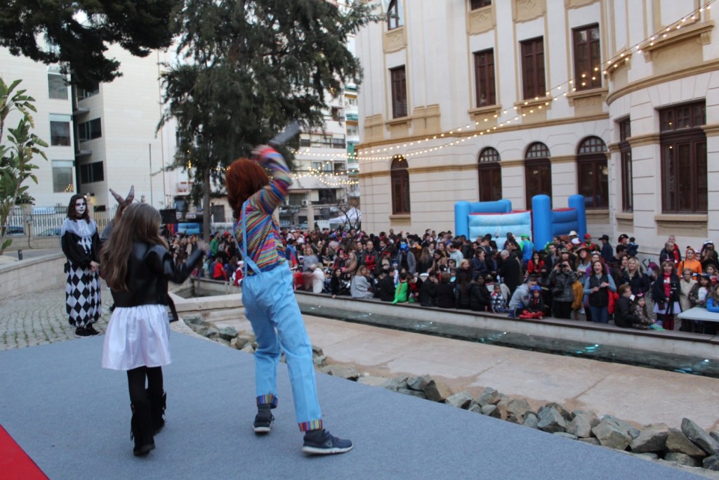 Palacio Provincial para celebrar junto a la Diputación de Alicante la fiesta del Carnaval (3)