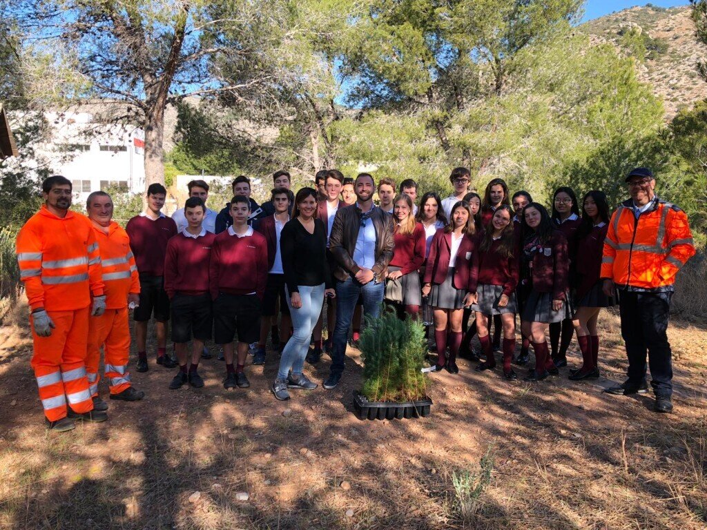 10-04-2019 plantació arbres la Magdalena