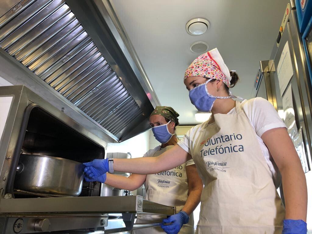 Chef solidarios_Fundacion Telefonica y Banco de Alimentos_2