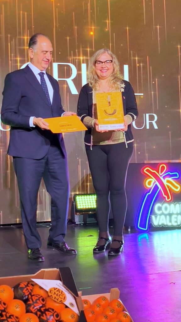 El Camino del Santo Grial recibe el Premio Turismo FOTUR 2025 como referente cultural europeo en Valéncia 4 ENTREGA DE PREMIOS