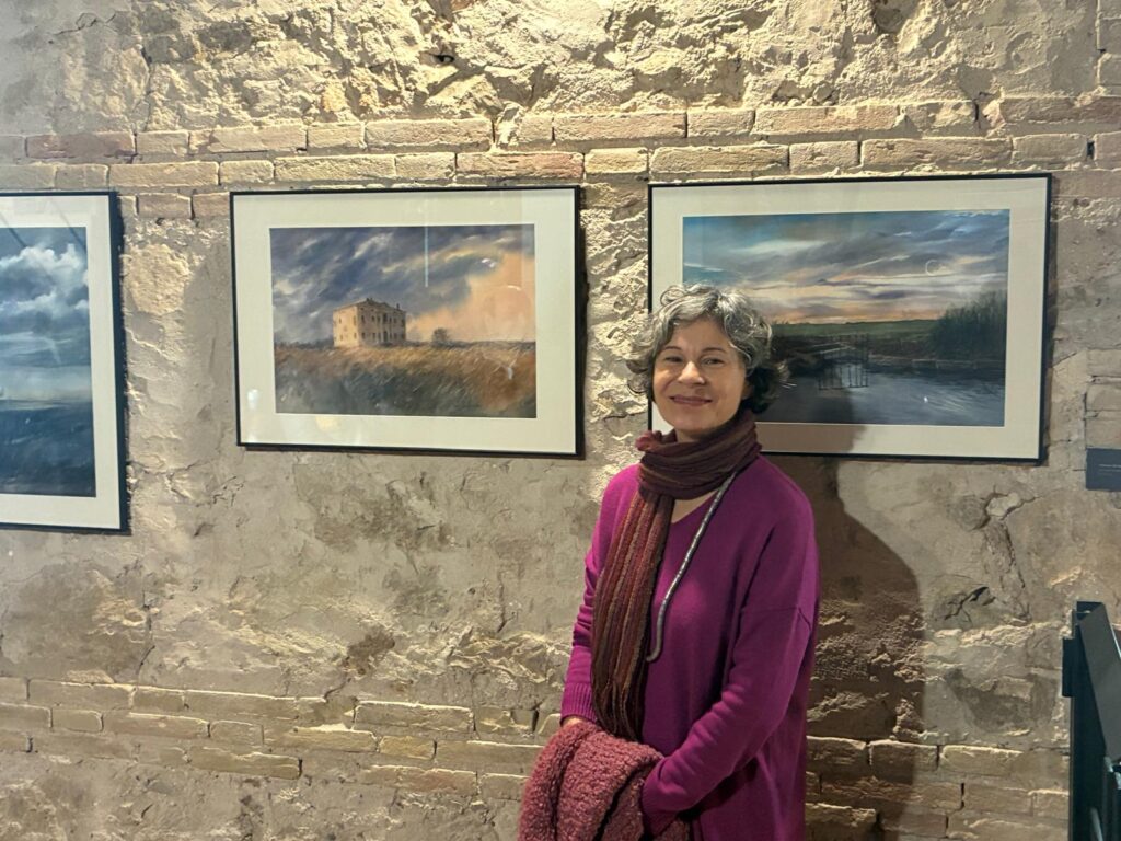 El Museo del Arroz acoge una exposicion que conecta LAlbufera con la llanura de Verona pintora valenciana Maria Garcia Calvo1