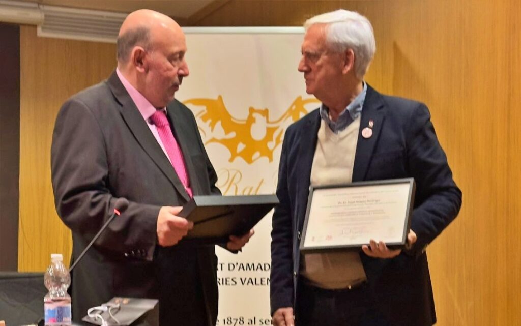 El Dr. José Hoyo Rodrigo, nuevo miembro de la Comisión Científica Internacional de Estudios del Santo Grial 4 WhatsApp Image 2026 01 16 at 08.44.01