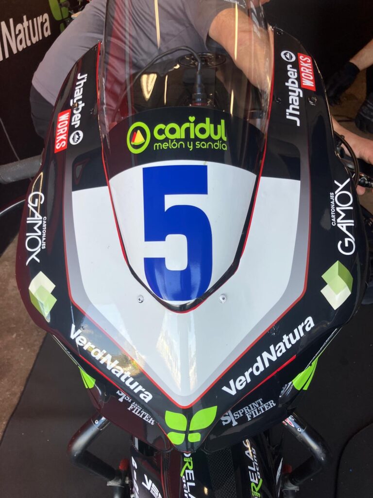 Jhayber Works refuerza su apuesta por el motor y patrocinara a Orelac Racing VerdNatura en 2026 1