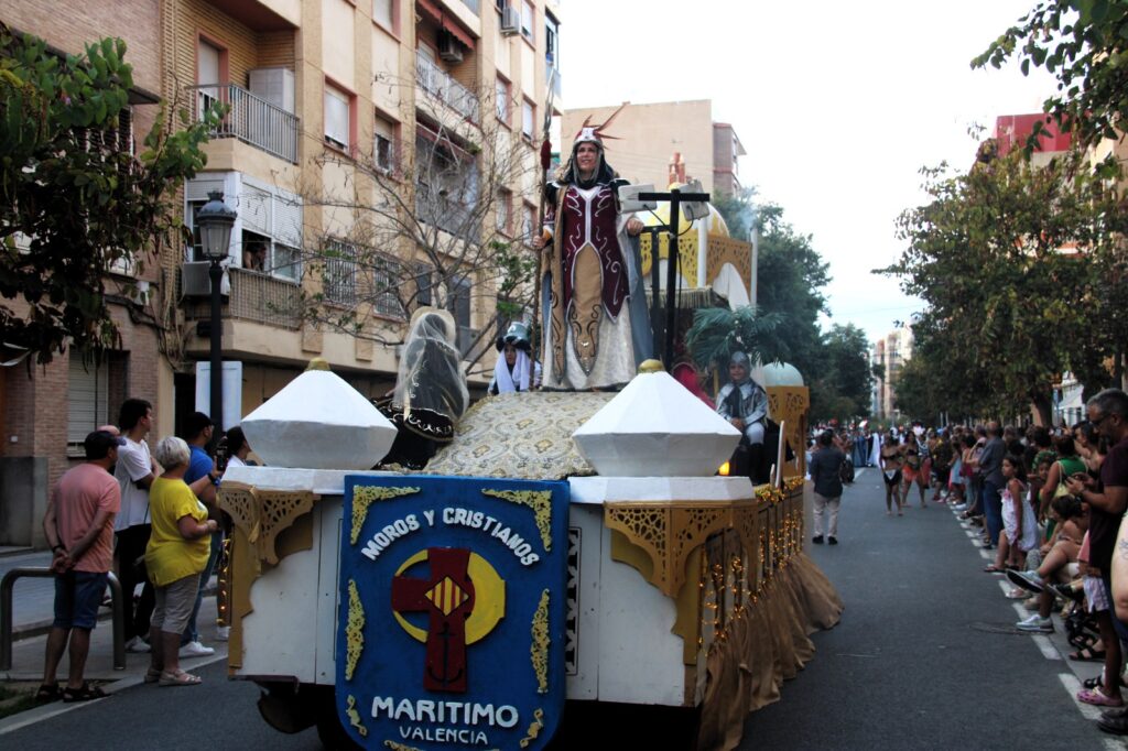 Valencia refuerza el apoyo a los Moros y Cristianos del Marítimo en su 30 aniversario con una ayuda de 17.500 euros 3 WhatsApp Image 2026 02 13 at 13.12.42