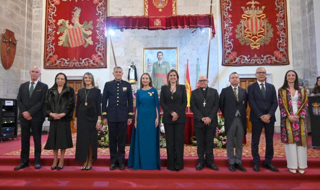 Valencia exalta a su Clavariesa Vicentina Vicenta Evangelina Escudero recibe la Medalla de Oro 2026 6 Mediana