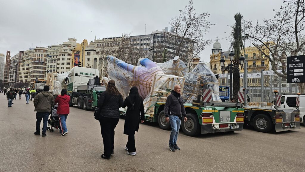 falla ayuntamiento primeras piezas 5