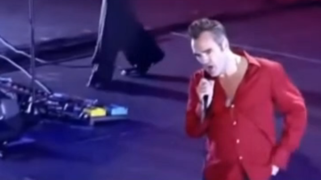Morrissey planta Valencia a última hora: cancela su debut en la ciudad por el ruido fallero y se activa el reembolso automático 3 morrissey 3