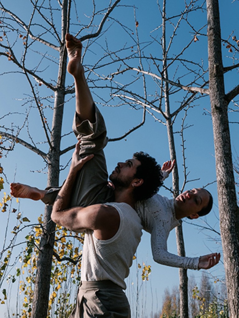 Alcoy salva su Mostra de Teatre: 19 propuestas de vanguardia tomarán la ciudad en junio 12 Alcoi salva su Mostra de Teatre 10 Mediana