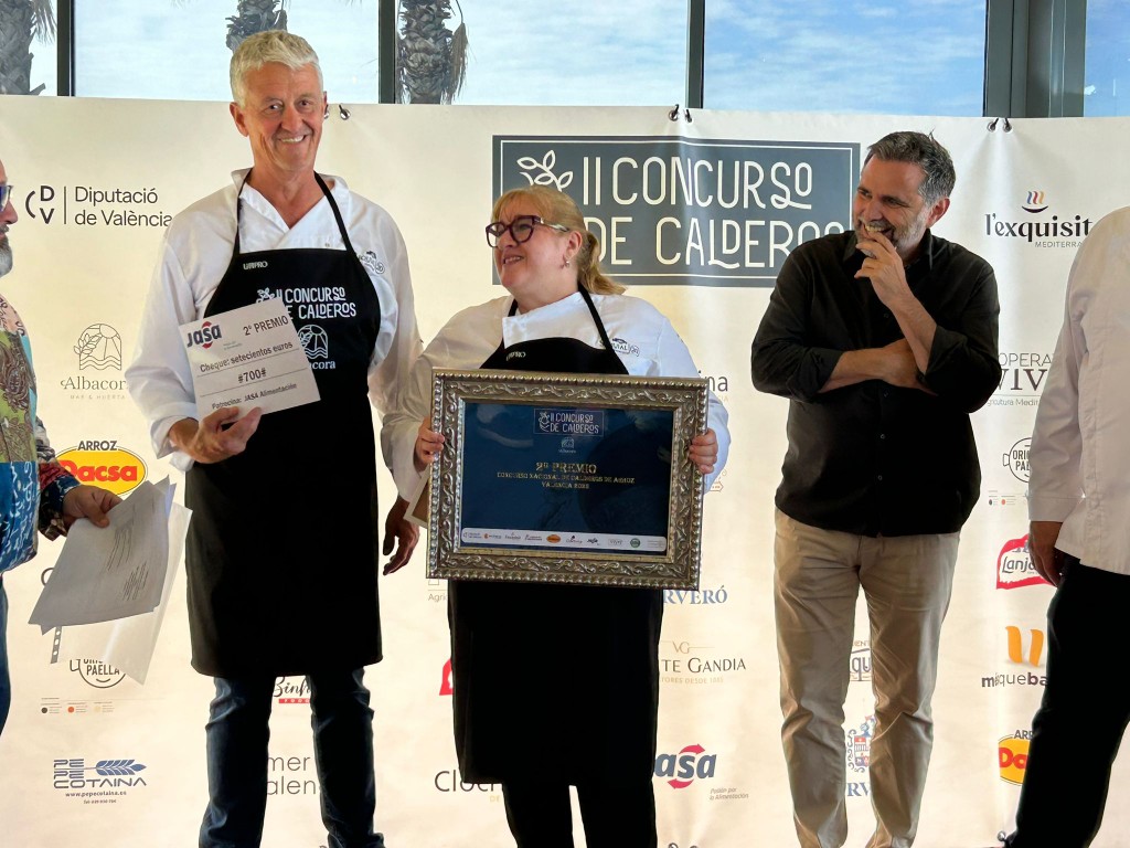 Casa Navarro de Almenara conquista La Marina y gana el II Concurso Nacional de Calderos de Arroz 3 Mediana