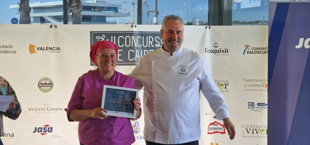 Casa Navarro de Almenara conquista La Marina y gana el II Concurso Nacional de Calderos de Arroz 36 Mediana